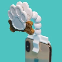 Mia's Pet Supply FlexyPaw The Best Way To Take Selfies Or Portraits Of Your Pet: Apparel