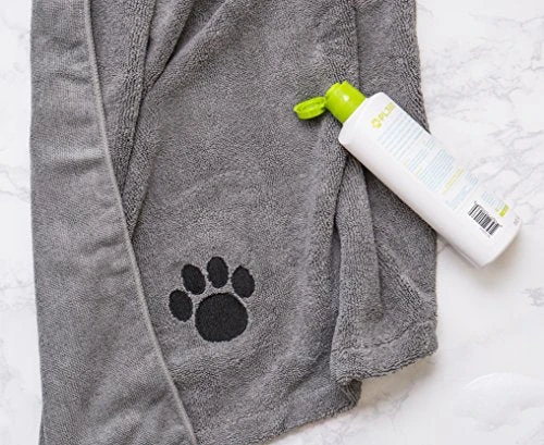 Mia's Pet Supply DII Bone Dry Microfiber Dog Bath Towel with Embroidered Paw Print - Quick Dry & Absorbent 7 Mia's Pet Supply DII Bone Dry Microfiber Dog Bath Towel With Embroidered Paw Print Hygiene